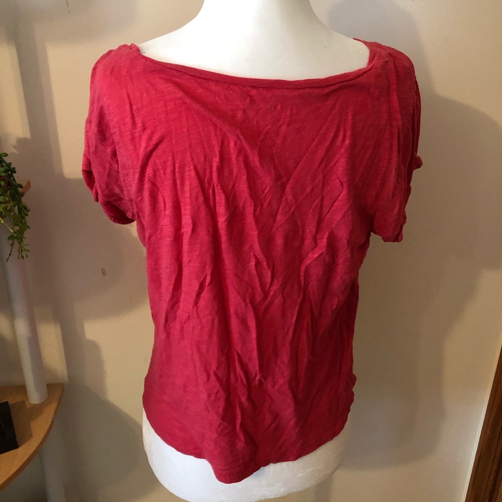 Pink t-shirt - Picture 2 of 2